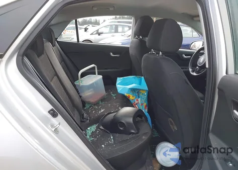 2019 Kia Rio Lx z USA, uszkodzony, nr VIN 3KPA24AB3KE220796